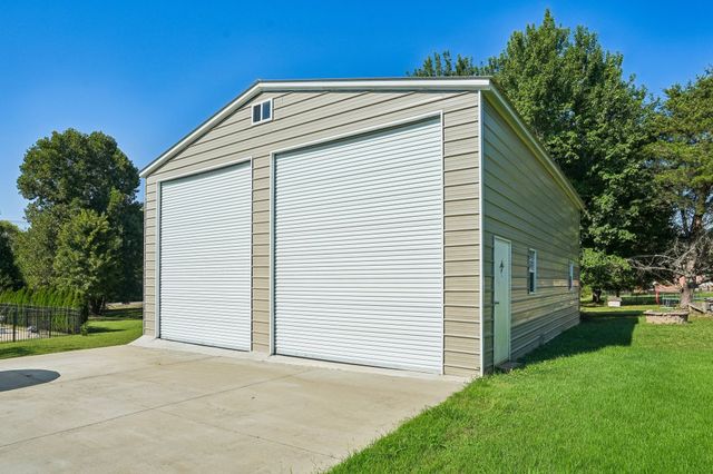 103 Green Meadows Dr, Hendersonville, TN 37075