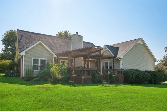 103 Green Meadows Dr, Hendersonville, TN 37075