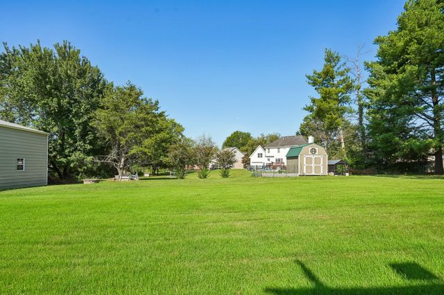 103 Green Meadows Dr, Hendersonville, TN 37075