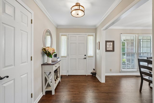 103 Green Meadows Dr, Hendersonville, TN 37075