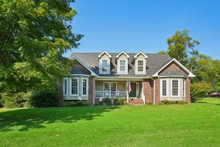 103 Green Meadows Dr, Hendersonville, TN 37075