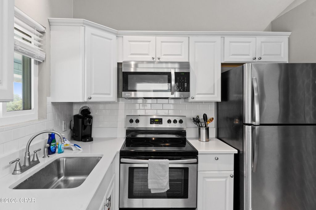 Image 8 of property listing at 17214 Front Beach Road 5A, Panama City Beach, FL 32413