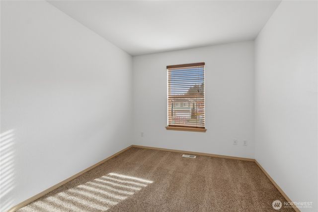 612 114th Street E, Tacoma, WA 98445