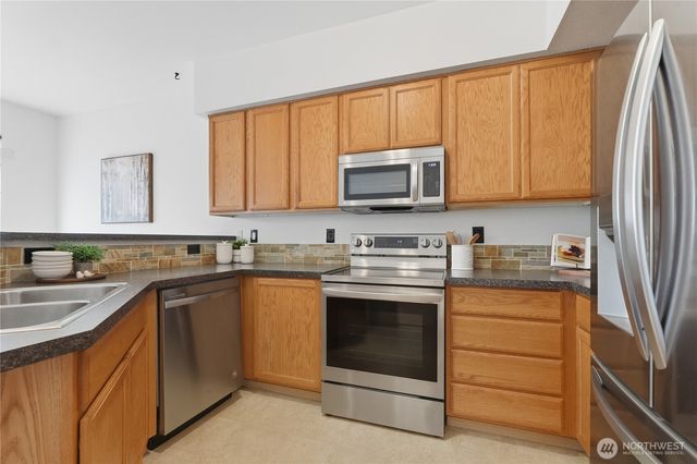 612 114th Street E, Tacoma, WA 98445