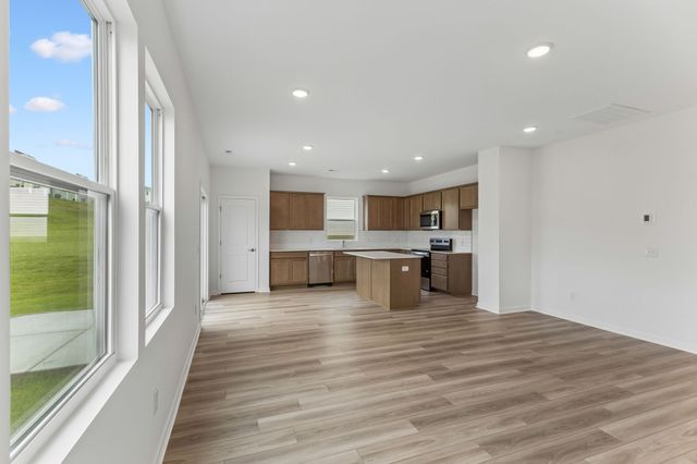 3280 Barrel Oak Pass, Columbia, TN 38401