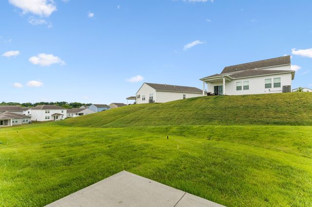 3280 Barrel Oak Pass, Columbia, TN 38401