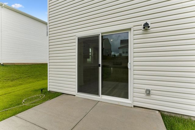 3280 Barrel Oak Pass, Columbia, TN 38401