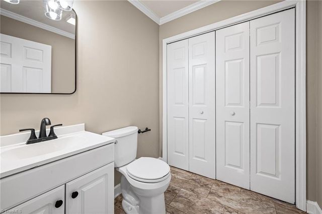 4341 Becks Park Lane, Winston-salem, NC 27106