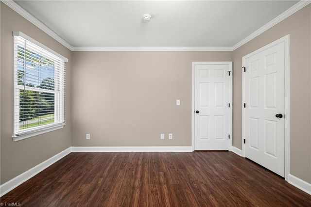 4341 Becks Park Lane, Winston-salem, NC 27106