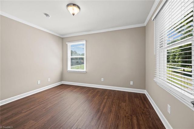 4341 Becks Park Lane, Winston-salem, NC 27106