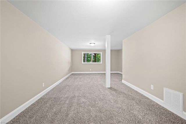 4341 Becks Park Lane, Winston-salem, NC 27106