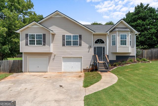 640 Twin Oaks Lane, Dallas, GA 30157