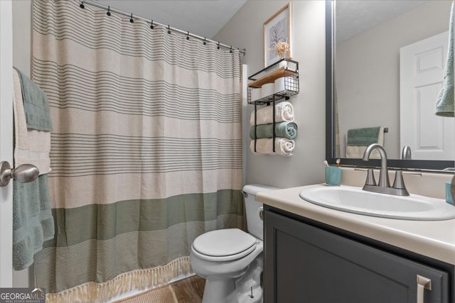640 Twin Oaks Lane, Dallas, GA 30157