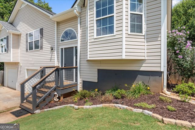 640 Twin Oaks Lane, Dallas, GA 30157