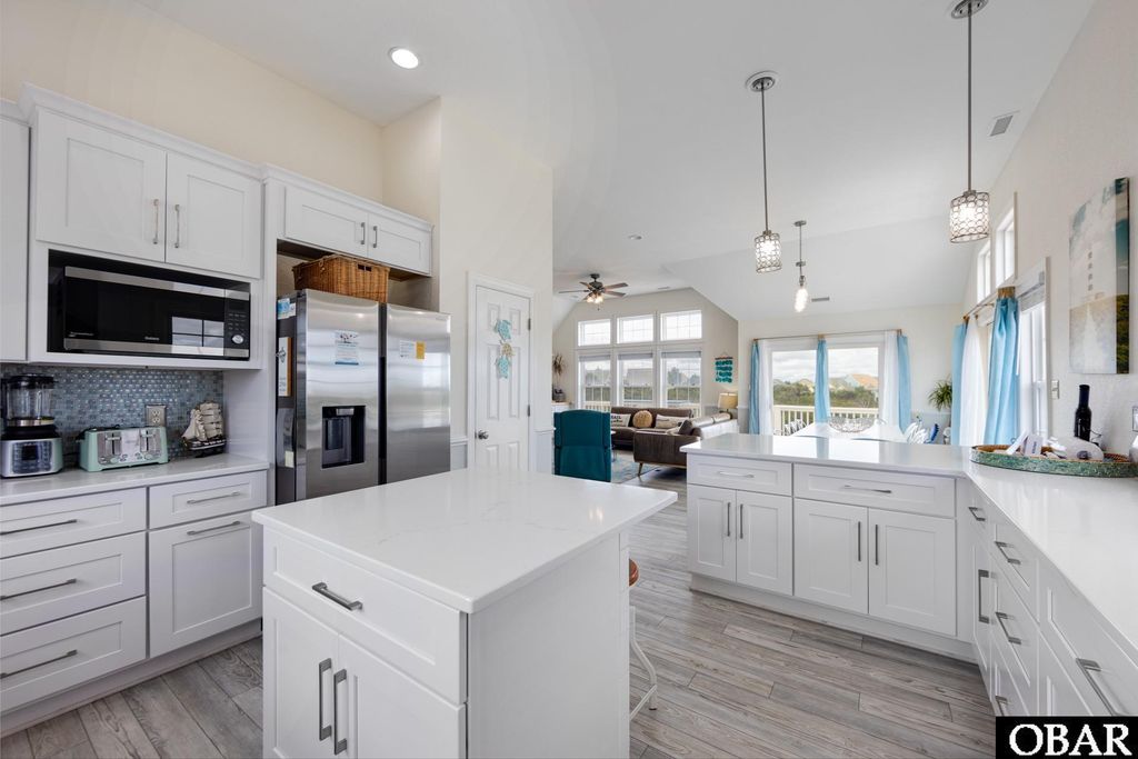 Image 15 of property listing at 112 Sandpebble Court, Nags Head, NC 27959