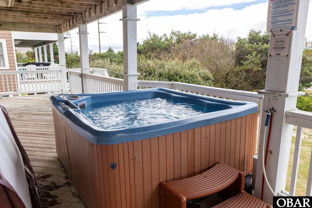Image 33 of property listing at 112 Sandpebble Court, Nags Head, NC 27959
