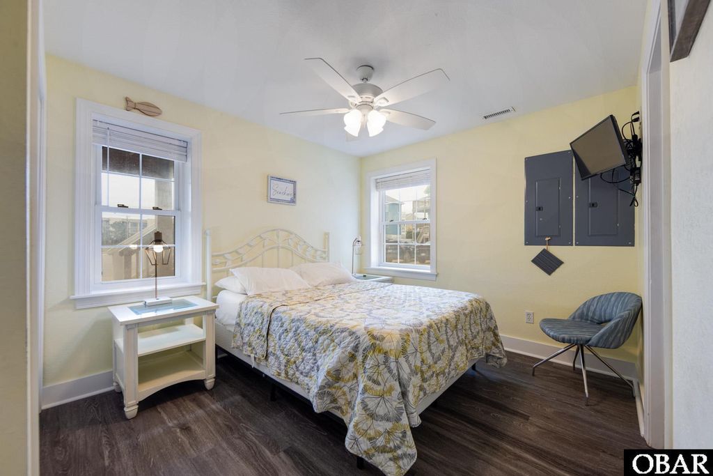 Image 42 of property listing at 112 Sandpebble Court, Nags Head, NC 27959