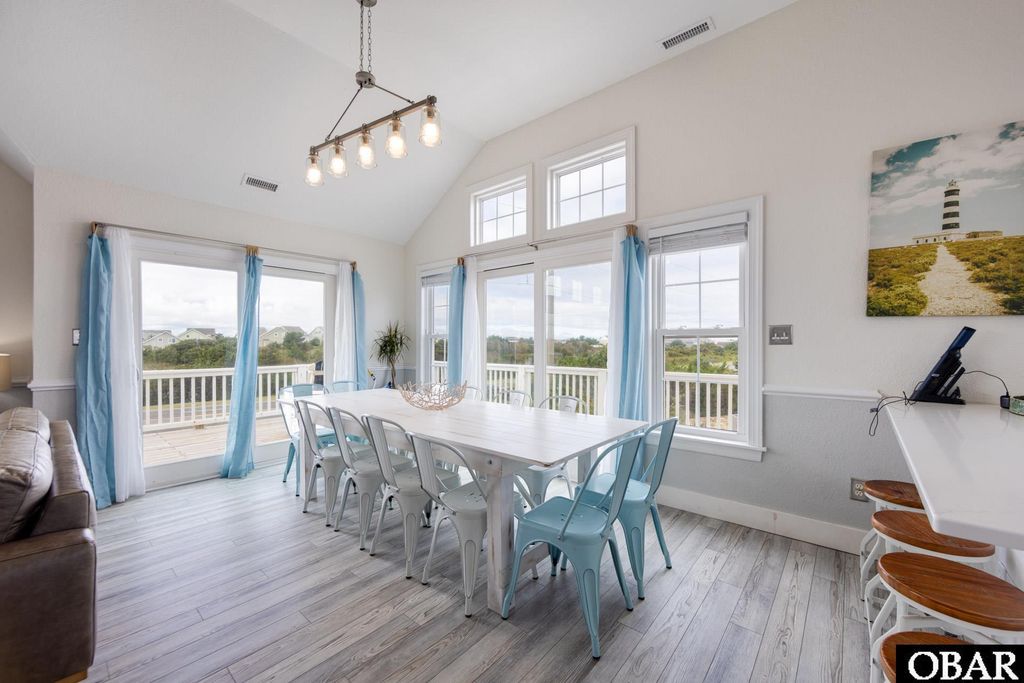 Image 9 of property listing at 112 Sandpebble Court, Nags Head, NC 27959