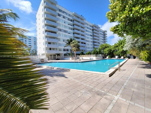 7545 E Treasure Dr 8I, North Bay Village, FL 33141