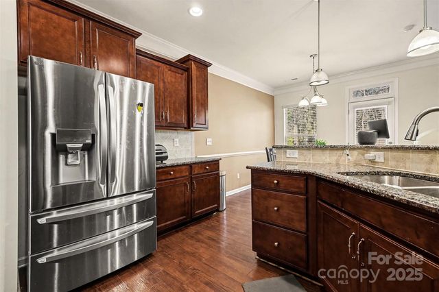 4023 Northerly Island Court, Gastonia, NC 28056