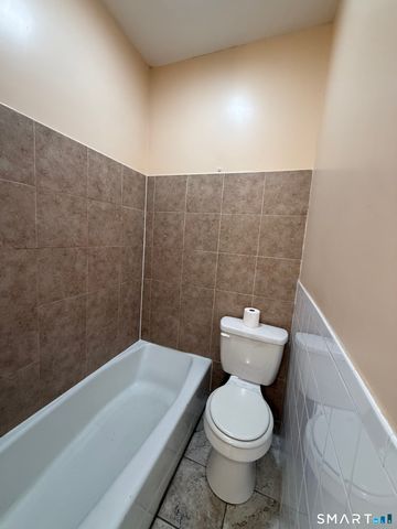 10 Gilbert Avenue, New Haven, CT 06514