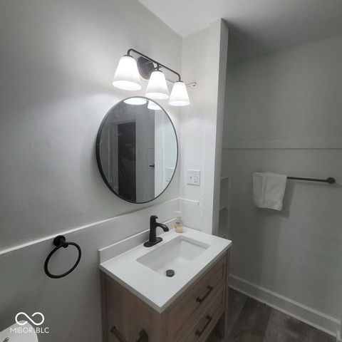 642 E 54th Street, Indianapolis, IN 46220