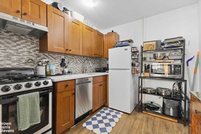 66 Madison Ave Apt 4A, New York City, NY 10016