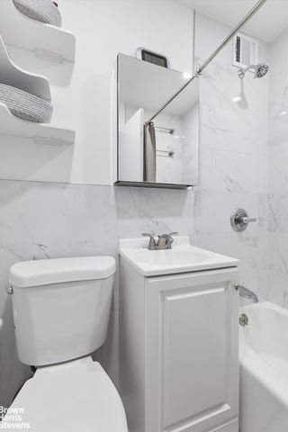 66 Madison Ave Apt 4A, New York City, NY 10016