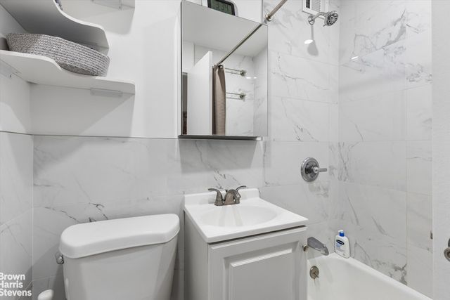 66 Madison Ave Apt 4A, New York City, NY 10016