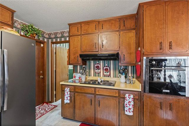 2251 Hillcrest Road, Mobile, AL 36695