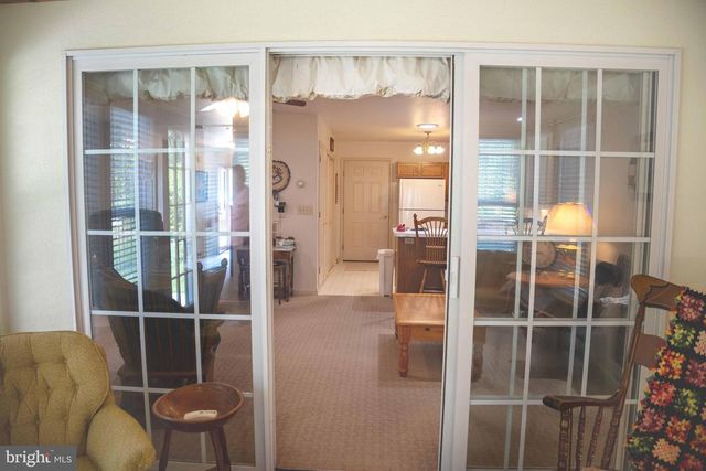 613 BLUEBERRY LN, Lebanon, PA 17046