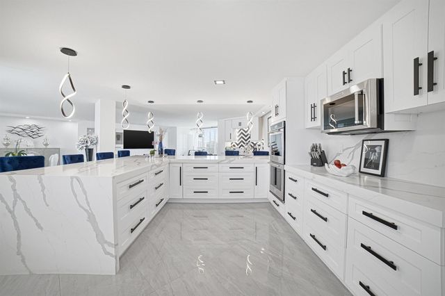 1627 Riverview Road 615, Deerfield Beach, FL 33441