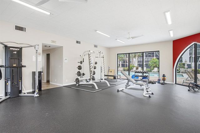1627 Riverview Road 615, Deerfield Beach, FL 33441