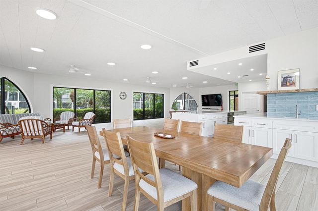 1627 Riverview Road 615, Deerfield Beach, FL 33441