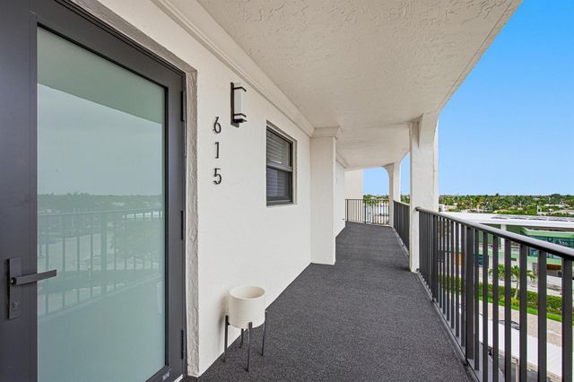 1627 Riverview Road 615, Deerfield Beach, FL 33441