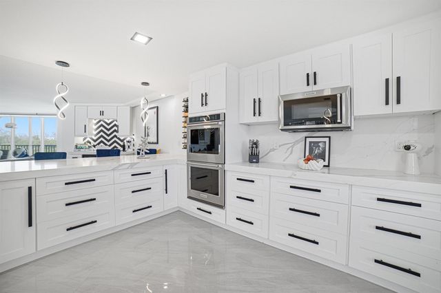 1627 Riverview Road 615, Deerfield Beach, FL 33441