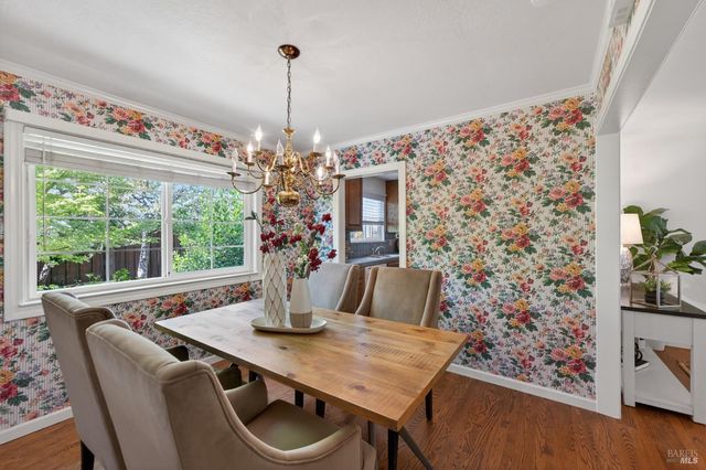 3527 Jomar Dr, Napa, CA 94558