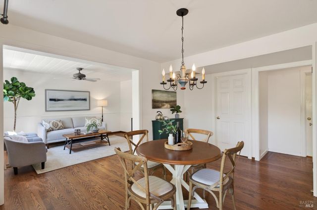 3527 Jomar Dr, Napa, CA 94558