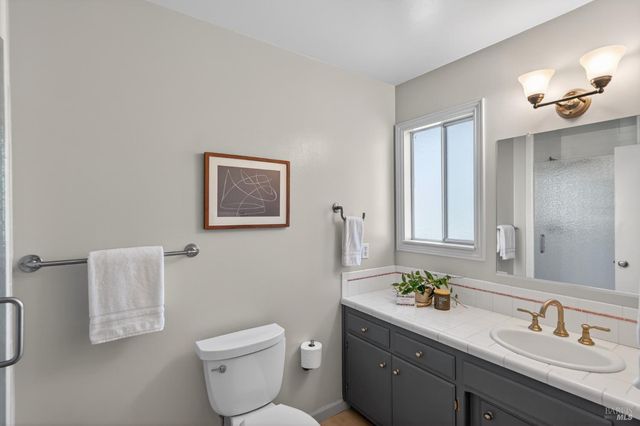 3527 Jomar Dr, Napa, CA 94558