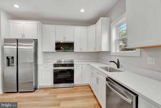 13 LUKE DR, Pasadena, MD 21122