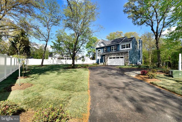 13 LUKE DR, Pasadena, MD 21122