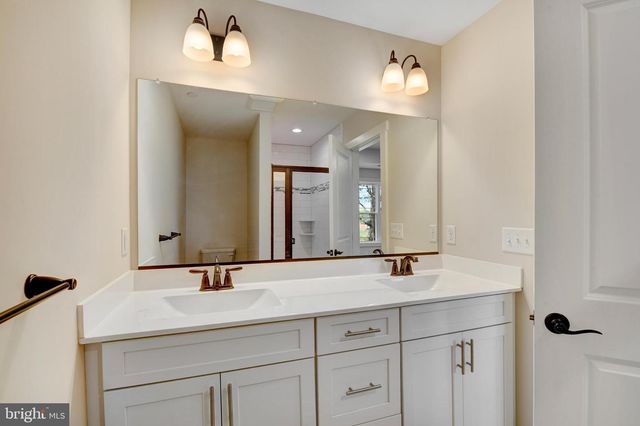 13 LUKE DR, Pasadena, MD 21122