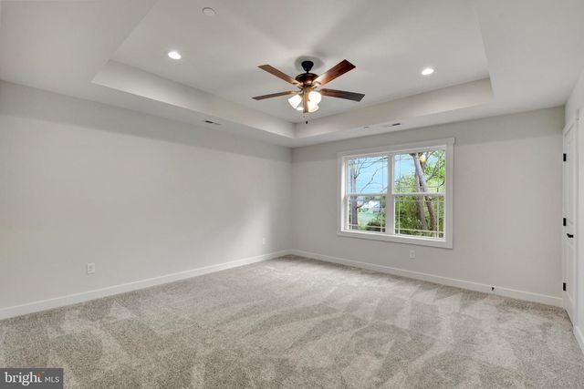 13 LUKE DR, Pasadena, MD 21122