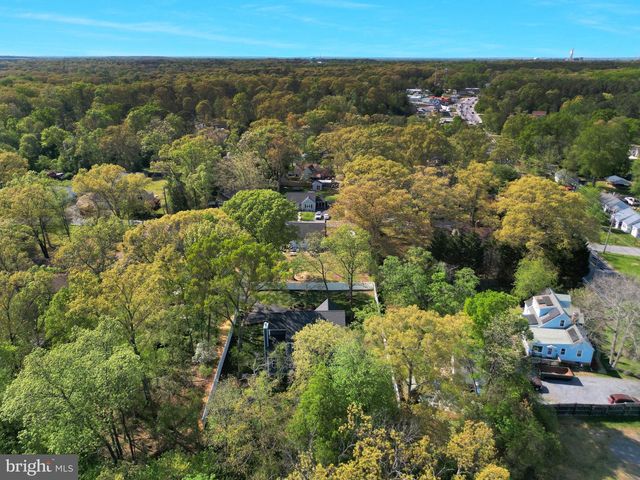 13 LUKE DR, Pasadena, MD 21122