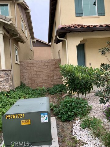 908 Werly Dr, Pomona, CA 91768