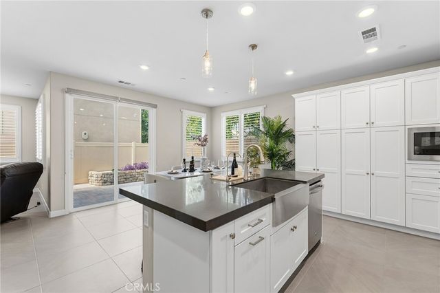 41 Savannah Court, Pomona, CA 91766