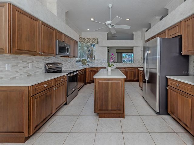 685 MISTY PINE DRIVE, Venice, FL 34292