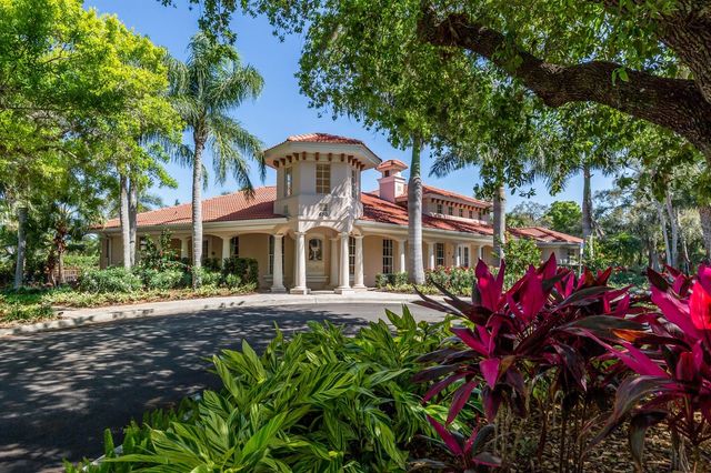 685 MISTY PINE DRIVE, Venice, FL 34292