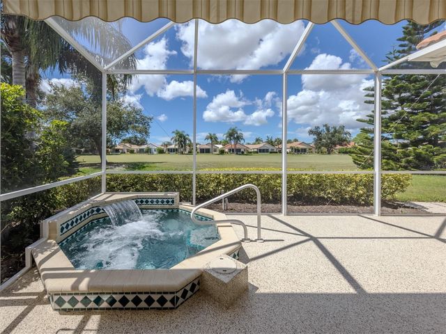 685 MISTY PINE DRIVE, Venice, FL 34292