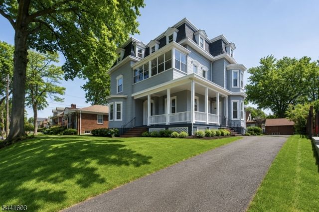 725 Chestnut St, Roselle Park Boro, NJ 07204